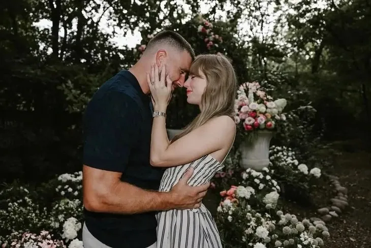 Taylor Swift and Travis Kelce Engagement: Pop Icon Says Yes to NFL Star’s Proposal